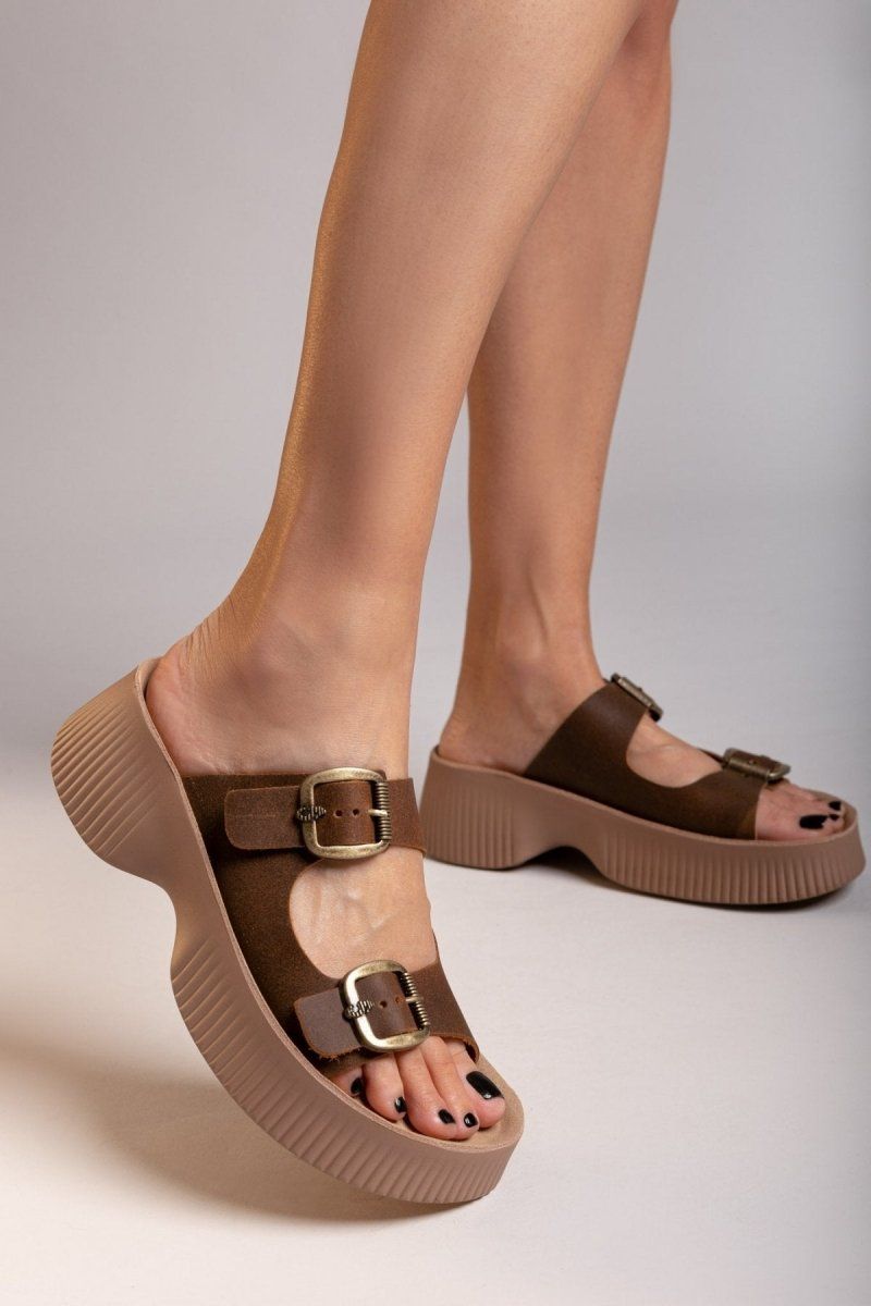 Σανδάλια δερμάτινα με τοκάδες ROCHELLE FANTASY SANDALS - Καφέ - thefashionproject.gr - FANTASY SANDALS