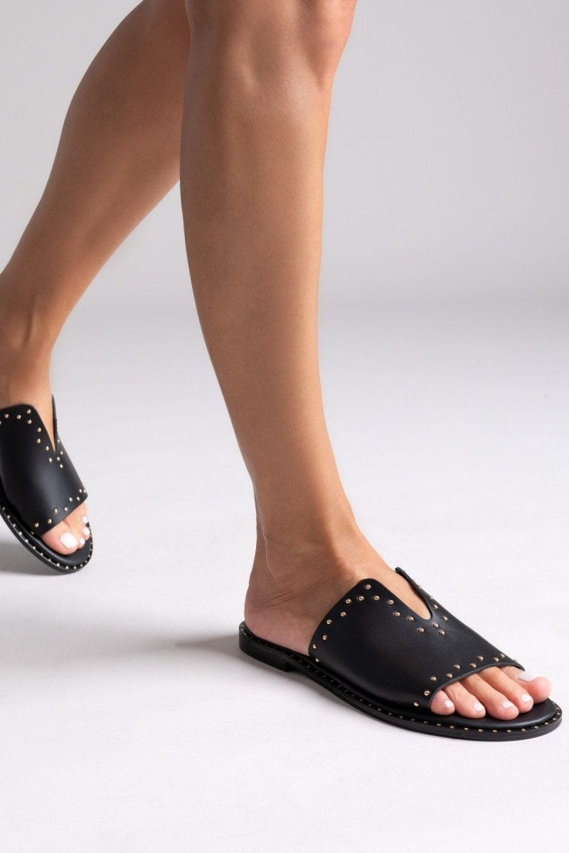 Σανδάλια δερμάτινα με τρουκς Iris Sandals - Μαύρο - thefashionproject.gr - IRIS - 24098002003