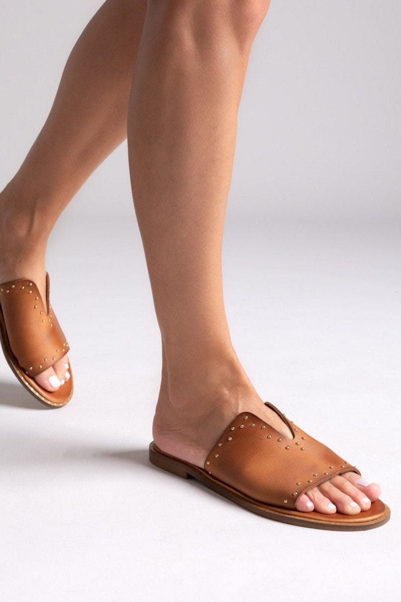Σανδάλια δερμάτινα με τρουκς Iris Sandals - Ταμπά - thefashionproject.gr - IRIS - 24098007003