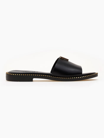 Σανδάλια δερμάτινα με v cut και στρας TFP - Μαύρο - thefashionproject.gr - TFP