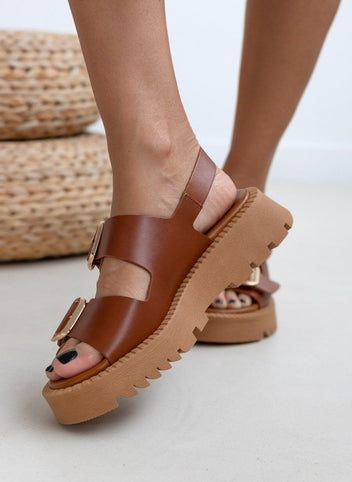 Σανδάλια δερμάτινα με velcro λουράκι TFP - Ταμπά - thefashionproject.gr - TFP