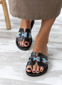 Σανδάλια δερμάτινα με χάντρες Estil