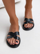 Σανδάλια δερμάτινα με χιαστί φάσα estil - Μαύρο - thefashionproject.gr - Estil