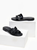Σανδάλια δερμάτινα με χιαστί φάσα estil - Μαύρο - thefashionproject.gr - Estil