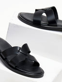 Σανδάλια δερμάτινα με χιαστί φάσα estil - Μαύρο - thefashionproject.gr - Estil