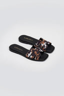 Σανδάλια δερμάτινα ponyskin με print - Μαύρο/Ταμπα - thefashionproject.gr - CARAD