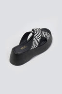 Σανδάλια flatforms crossover με print Estil - Μαύρο - thefashionproject.gr - Estil
