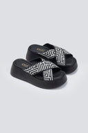Σανδάλια flatforms crossover με print Estil - Μαύρο - thefashionproject.gr - Estil