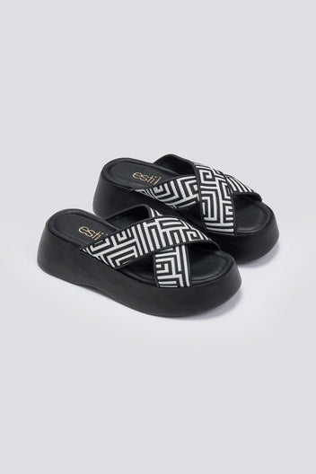 Σανδάλια flatforms crossover με print Estil - Μαύρο - thefashionproject.gr - Estil