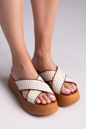 Σανδάλια flatforms crossover με print Estil - Ταμπά - thefashionproject.gr - Estil