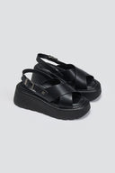 Σανδάλια flatforms crossover Refresh 172577 - Μαύρο - thefashionproject.gr - Refresh