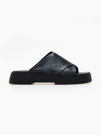 Σανδάλια flatforms δερμάτινα crossover Iris Sandals - Μαύρο - thefashionproject.gr - IRIS
