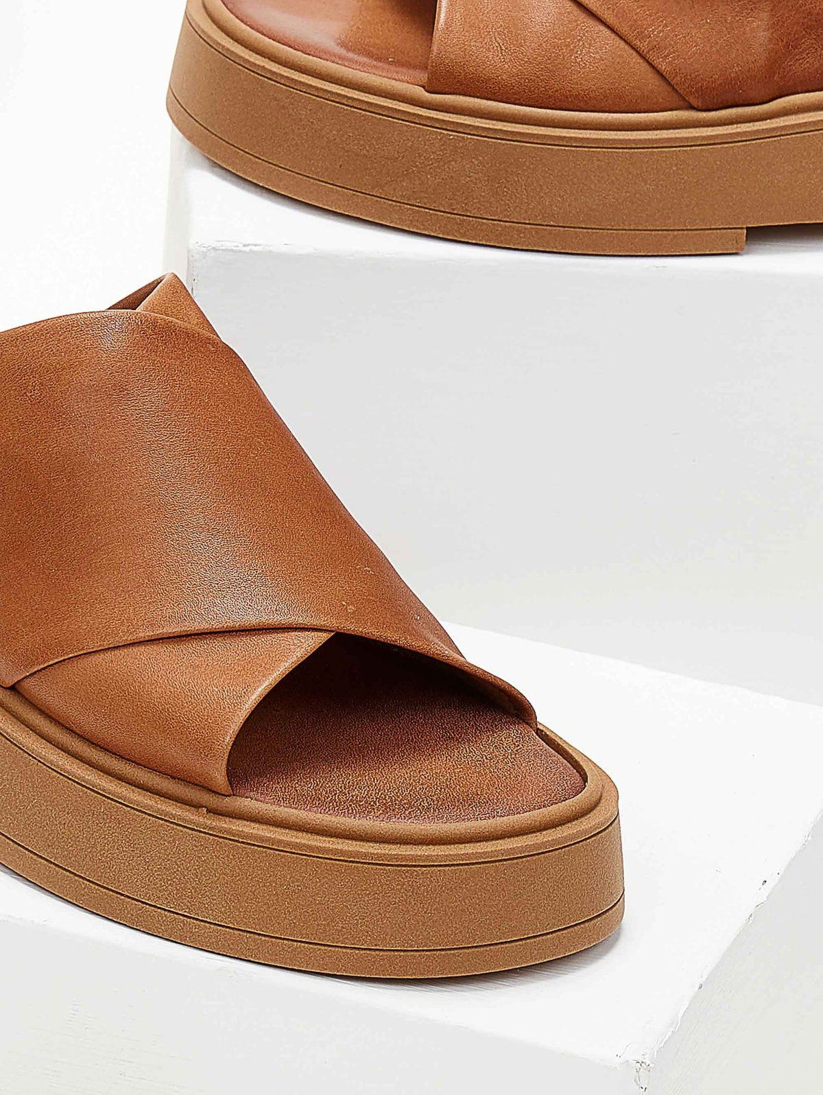 Σανδάλια flatforms δερμάτινα crossover Iris Sandals - Ταμπά - thefashionproject.gr - IRIS