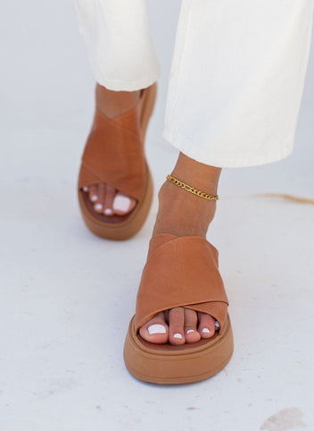 Σανδάλια flatforms δερμάτινα crossover Iris Sandals - Ταμπά - thefashionproject.gr - IRIS