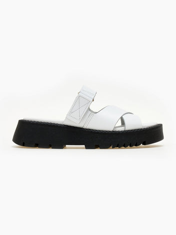 Σανδάλια flatforms δερμάτινα crossover TFP - Λευκό - thefashionproject.gr - TFP