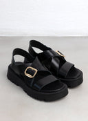 Σανδάλια flatforms δερμάτινα crossover TFP - Μαύρο - thefashionproject.gr - TFP
