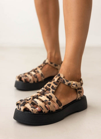 Σανδάλια flatforms δερμάτινα fisherman με print Iris Sandals - Leopard - thefashionproject.gr - IRIS