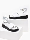Σανδάλια flatforms δερμάτινα με άνιση φάσα tfp - Λευκό - thefashionproject.gr - TFP