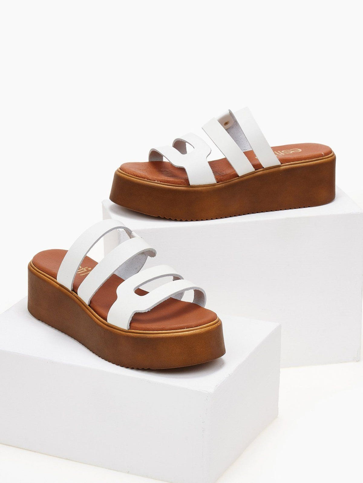 Σανδάλια flatforms δερμάτινα με ανοίγματα estil - Λευκό - thefashionproject.gr - Estil