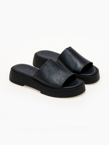 Σανδάλια flatforms δερμάτινα με φαρδιά φάσα Iris Sandals - Μαύρο - thefashionproject.gr - IRIS