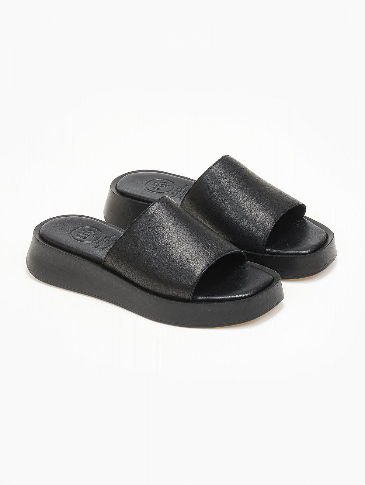Σανδάλια flatforms δερμάτινα με φαρδιά φάσα tfp - Μαύρο - thefashionproject.gr - TFP