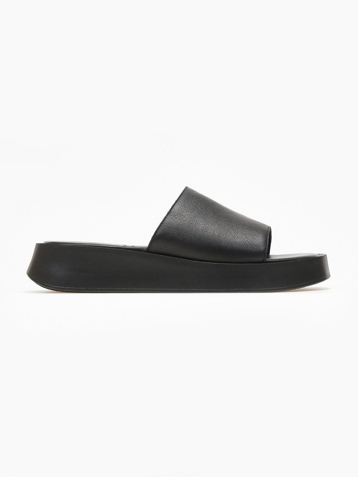 Σανδάλια flatforms δερμάτινα με φαρδιά φάσα tfp - Μαύρο - thefashionproject.gr - TFP