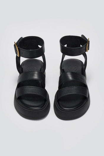 Σανδάλια flatforms δερμάτινα με φάσες TFP - Μαύρο - thefashionproject.gr - TFP