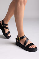 Σανδάλια flatforms δερμάτινα με μπαρέτα Estil