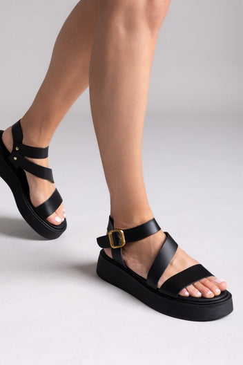 Σανδάλια flatforms δερμάτινα με μπαρέτα Estil