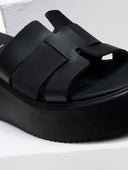 Σανδάλια flatforms δερμάτινα με περαστές φάσες Estil - Μαύρο - thefashionproject.gr - Estil