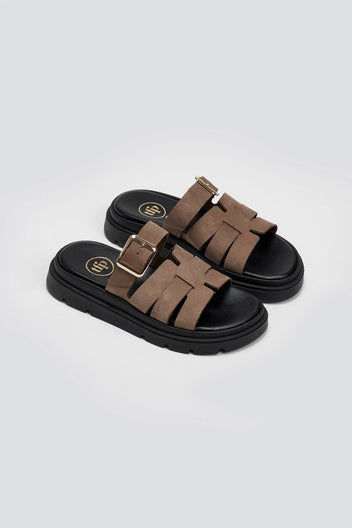 Σανδάλια flatforms δερμάτινα με περαστή φάσα Tfp - Τάουπε - thefashionproject.gr - TFP