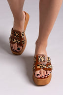 Σανδάλια flatforms δερμάτινα με ponyskin Estil - Ταμπά - thefashionproject.gr - Estil