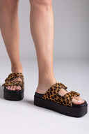 Σανδάλια flatforms δερμάτινα με print ATENEO - Leopard - thefashionproject.gr - ATENEO