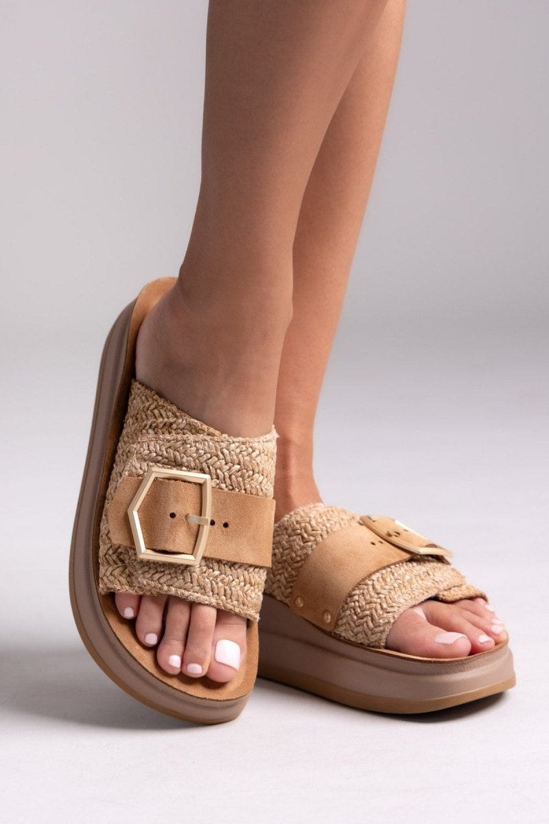 Σανδάλια flatforms δερμάτινα με ψάθα MALFA FANTASY SANDALS - Ταμπά - thefashionproject.gr - FANTASY SANDALS