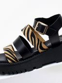 Σανδάλια flatforms δερμάτινα με συνθετικό ponyskin TFP - Μαύρο/Μπεζ - thefashionproject.gr - TFP