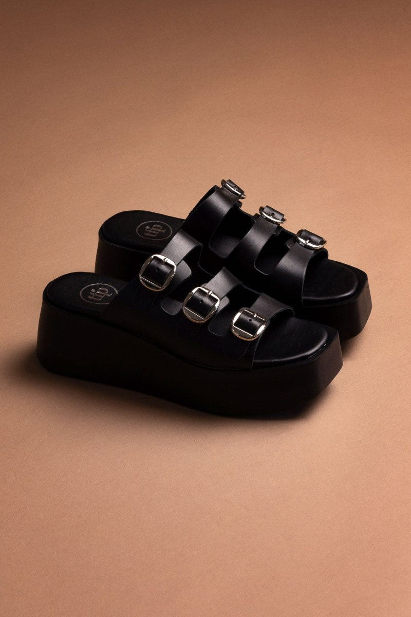 Σανδάλια flatforms δερμάτινα με τοκάδες Tfp - Μαύρο - thefashionproject.gr - TFP
