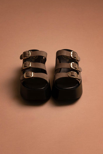Σανδάλια flatforms δερμάτινα με τοκάδες Tfp - Πούρο - thefashionproject.gr - TFP