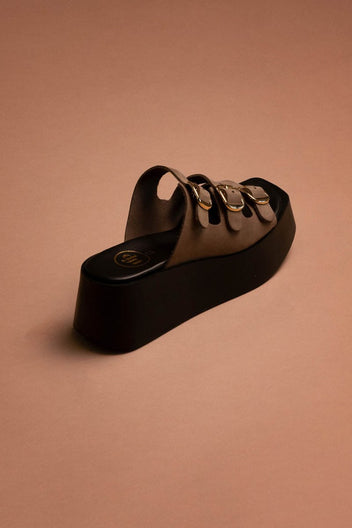 Σανδάλια flatforms δερμάτινα με τοκάδες Tfp - Πούρο - thefashionproject.gr - TFP