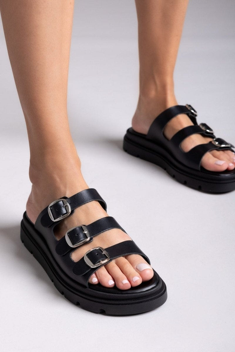 Σανδάλια flatforms δερμάτινα με τρεις φάσες Tfp - Μαύρο - thefashionproject.gr - TFP