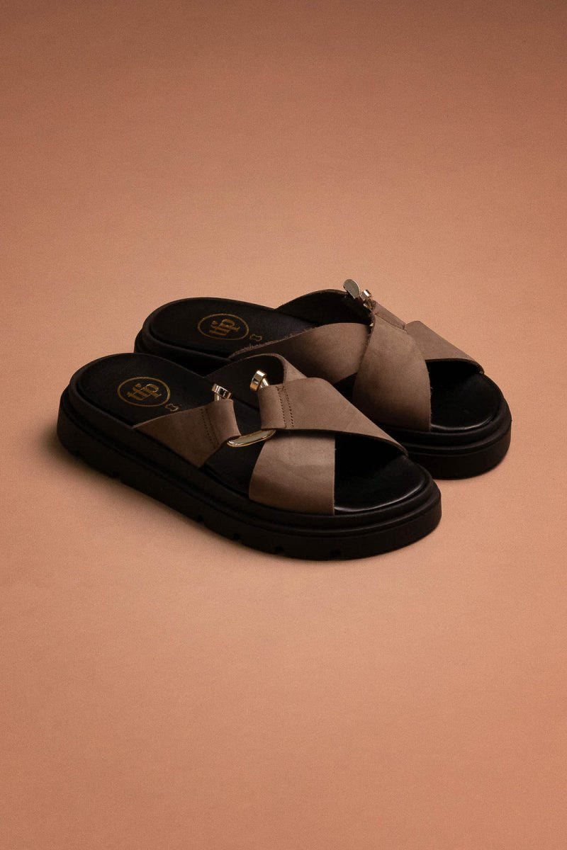 Σανδάλια flatforms δερμάτινα nubuck Tfp - Τάουπε - thefashionproject.gr - TFP
