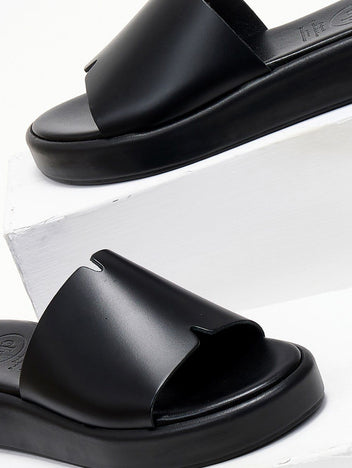 Σανδάλια flatforms δερμάτινα TFP - Μαύρο - thefashionproject.gr - TFP