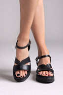 Σανδάλια flatforms δερμάτινα TFP - Μαύρο - thefashionproject.gr - TFP