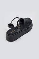 Σανδάλια flatforms δερμάτινα TFP - Μαύρο - thefashionproject.gr - TFP