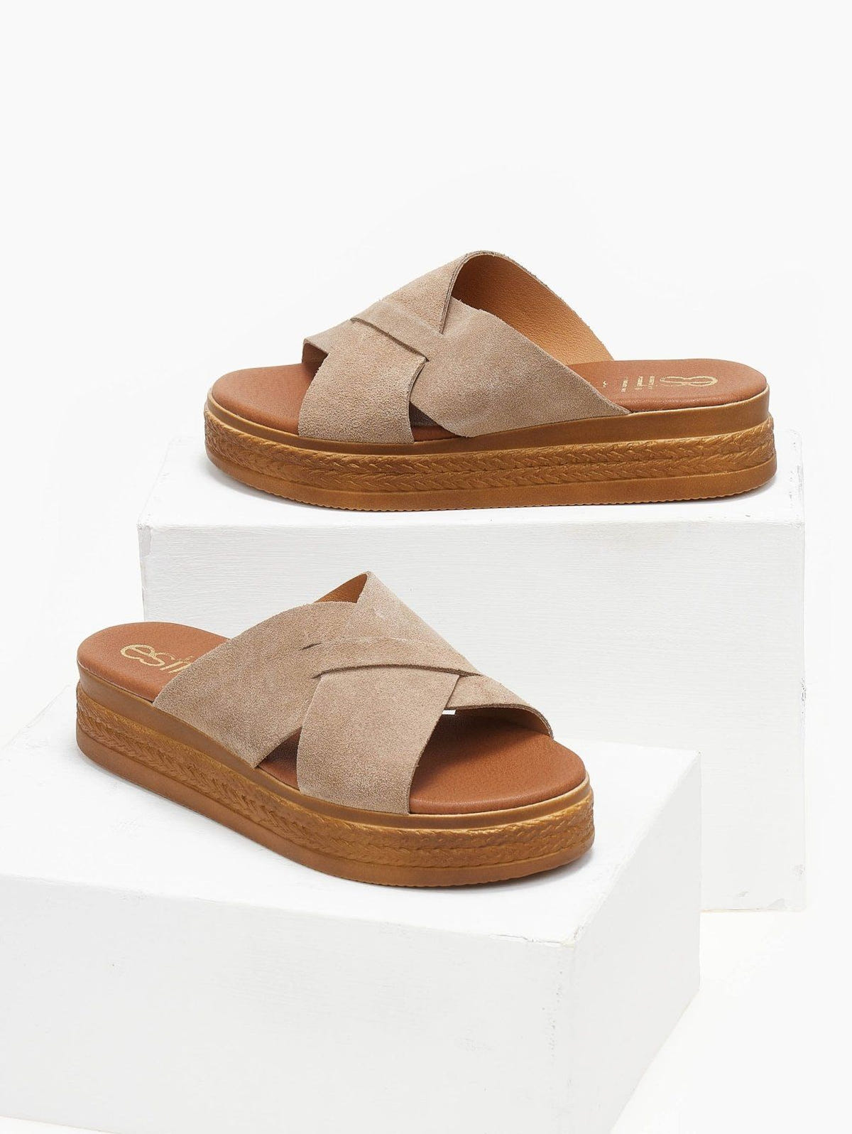 Σανδάλια flatforms καστόρινα estil - Τάουπε - thefashionproject.gr - Estil