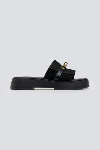 Σανδάλια flatforms καστόρινα με λουράκι Iris - Μαύρο - thefashionproject.gr - IRIS