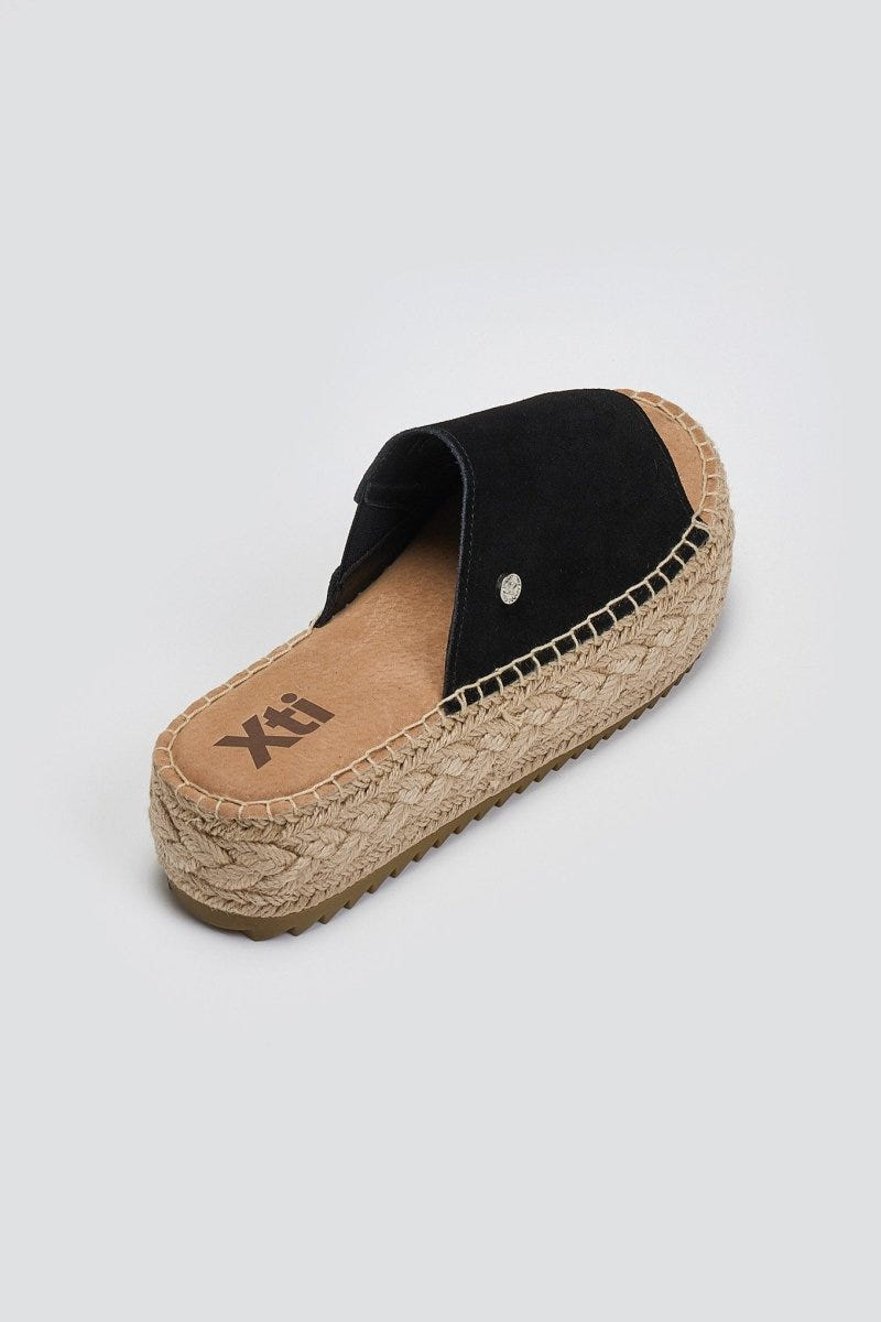 Σανδάλια flatforms καστόρινα Xti 143639 - Μαύρο - thefashionproject.gr - Xti Footwear