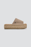 Σανδάλια flatforms καστόρινα Xti 143639 - Μπεζ - thefashionproject.gr - Xti Footwear