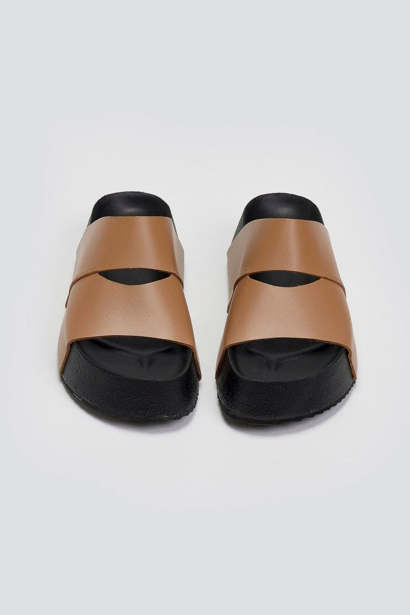 Σανδάλια flatforms με άνοιγμα Iris Sandals - Τάουπε - thefashionproject.gr - IRIS