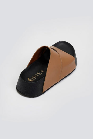 Σανδάλια flatforms με άνοιγμα Iris Sandals - Τάουπε - thefashionproject.gr - IRIS
