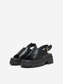 Σανδάλια flatforms με crossover φάσες ONLY 15340947 - Μαύρο - thefashionproject.gr - ONLY